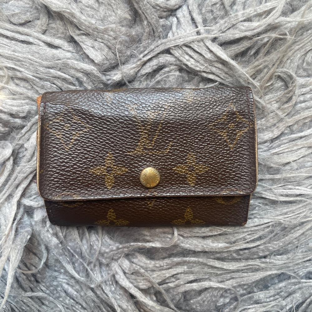 Louis Vuitton Brown and Gold Large Key Holder